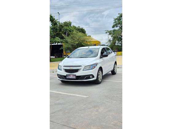 CHEVROLET ONIX 1.4 MPFI LT 8V FLEX 4P MANUAL